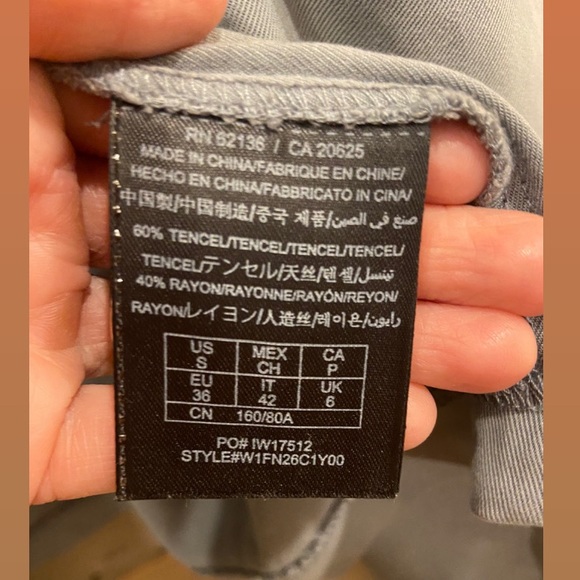 GUESS Cropped Cardigan Blazer - Picture 3 of 14